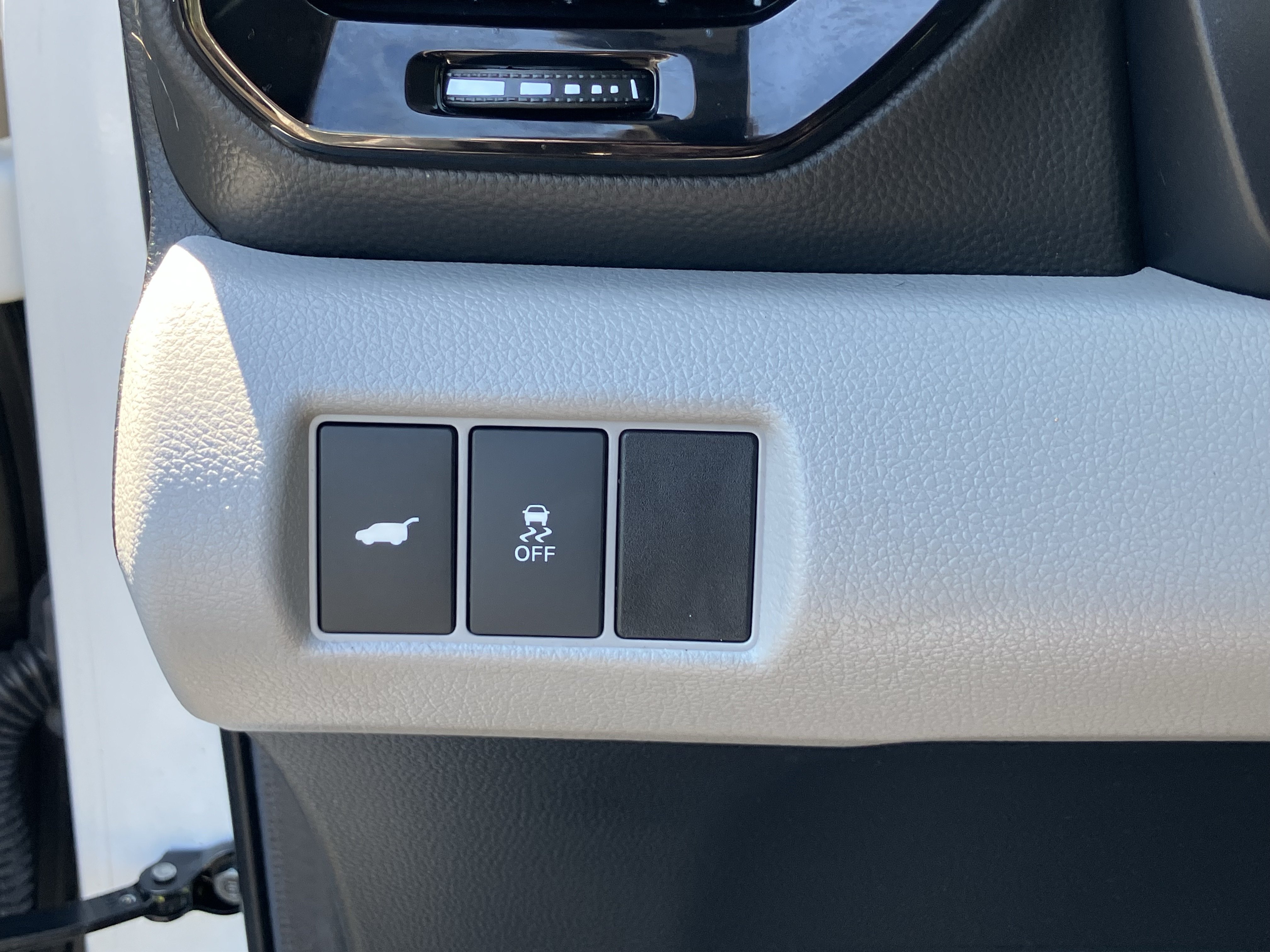 Used 2025 Honda Pilot EX-L image 19