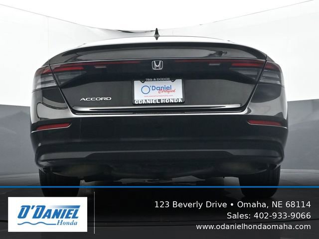Used 2023 Honda Accord EX image 11