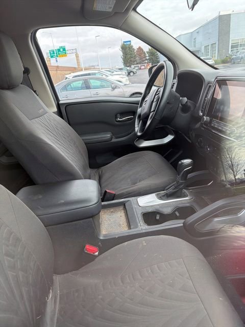 Certified 2023 Nissan Frontier SV w/ SV Convenience Package image 4