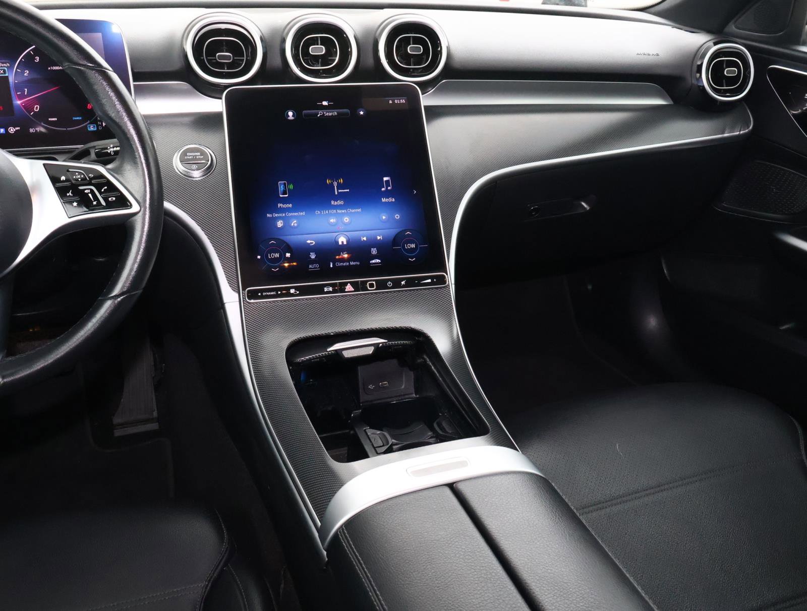 Used 2024 Mercedes-Benz C 300 4MATIC Sedan image 11