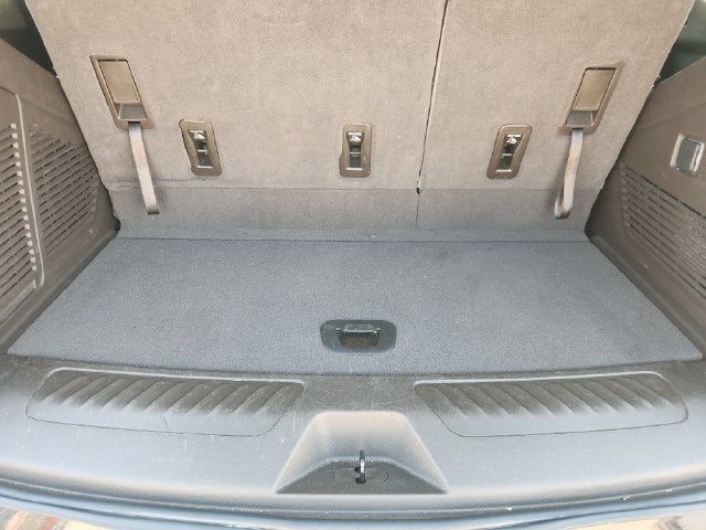 Used 2025 Chevrolet Tahoe LT AWD/4WD image 31