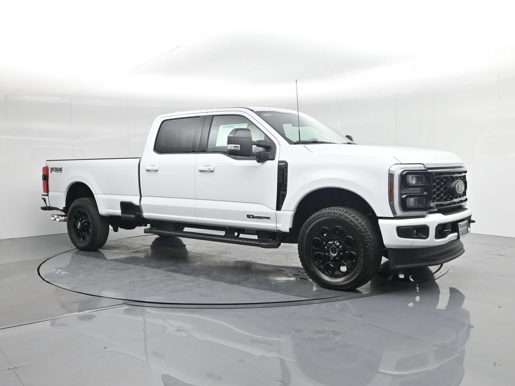 New 2026 Ford F250 Lariat w/ Black Appearance Package AWD/4WD image 6