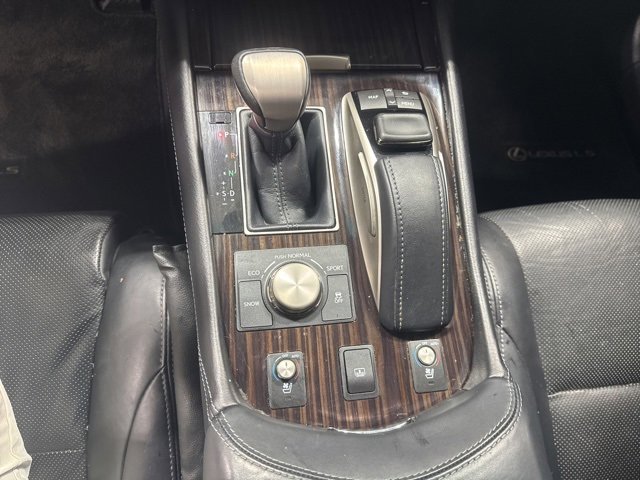 Used 2016 Lexus LS 460 w/ Comfort Package image 16