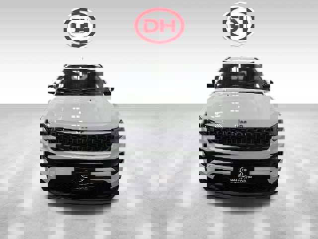 New 2026 Jeep Compass Latitude image 14