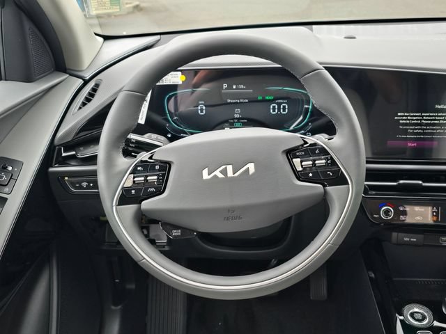 New 2026 Kia Niro EX FWD image 17