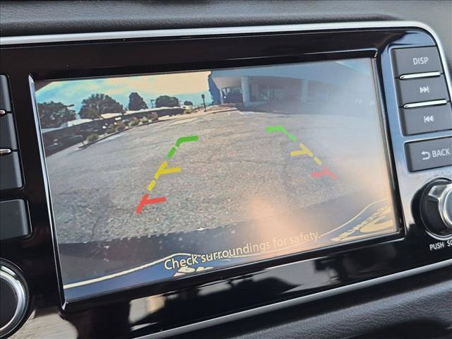 Used 2017 Nissan Versa SV FWD image 12