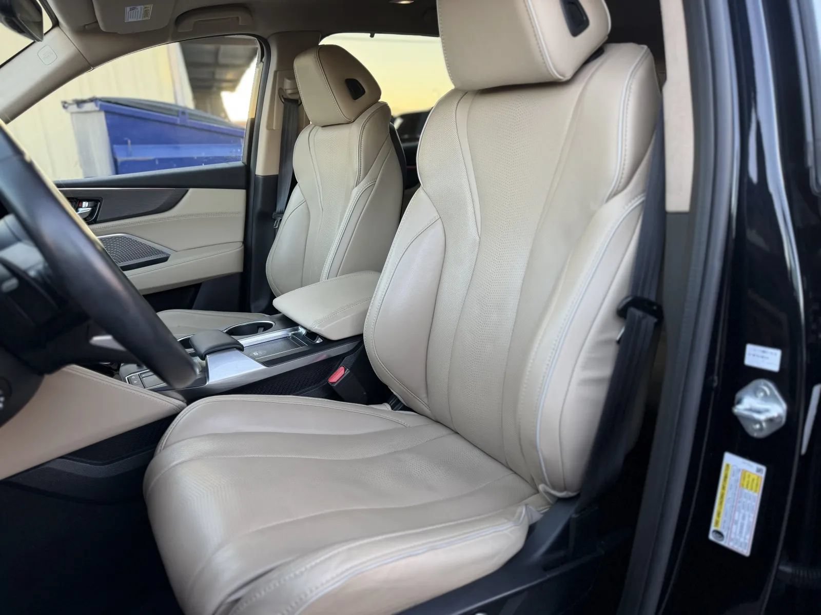 Used 2023 Acura MDX SH-AWD w/ Advance Package image 15