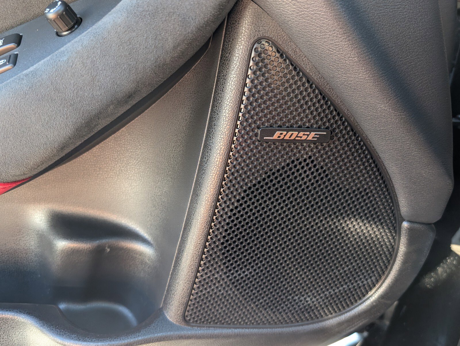 Certified 2024 Nissan Z Performance w/ Floor Mat Package image 34