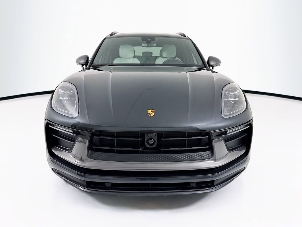 New 2026 Porsche Macan Turbo image 6