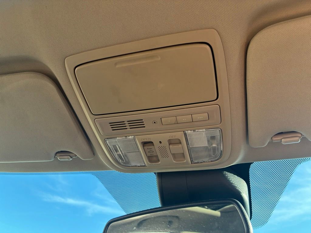 Used 2013 Honda Crosstour EX-L image 24