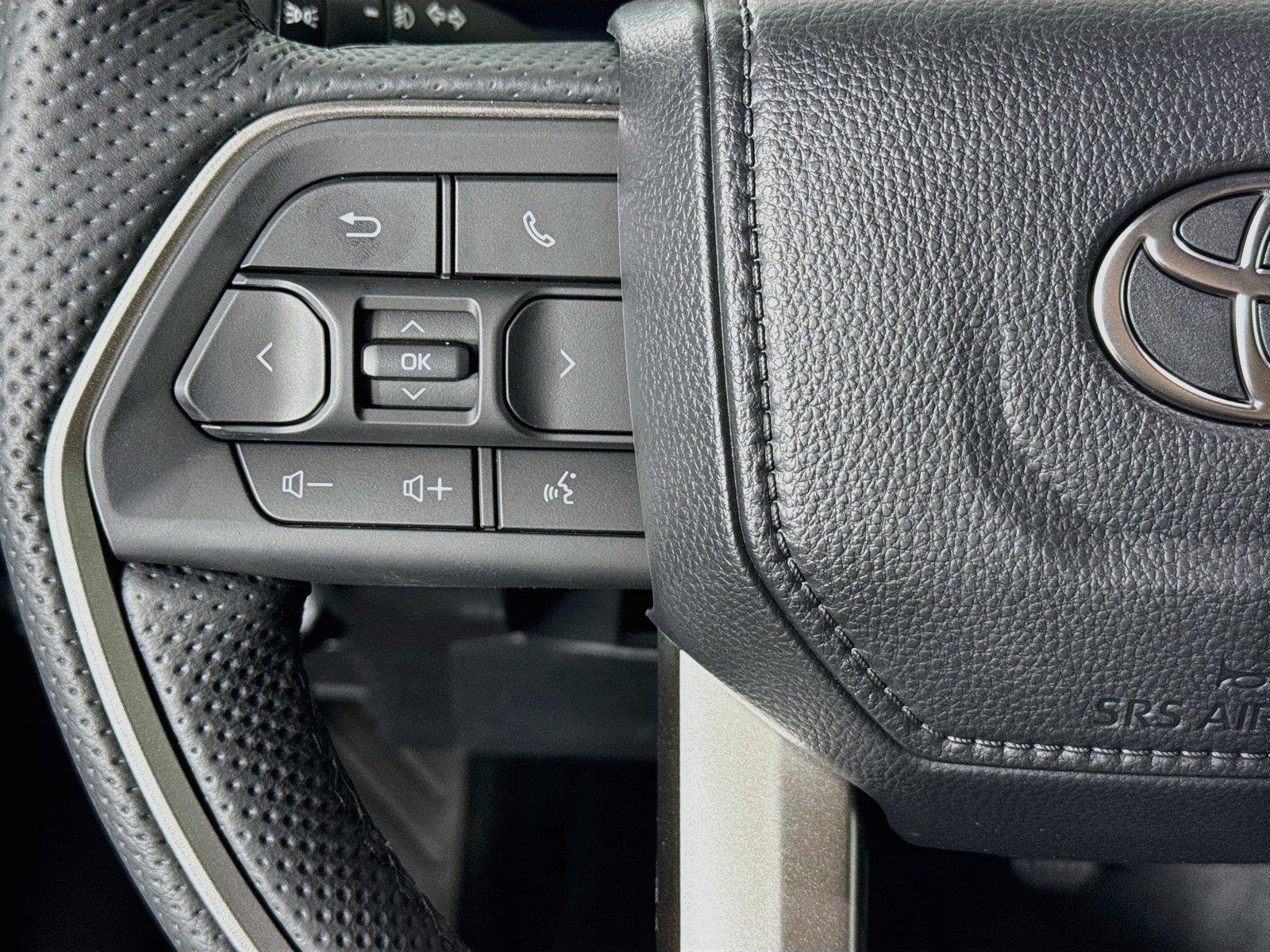 New 2026 Toyota Tacoma Limited AWD/4WD image 18