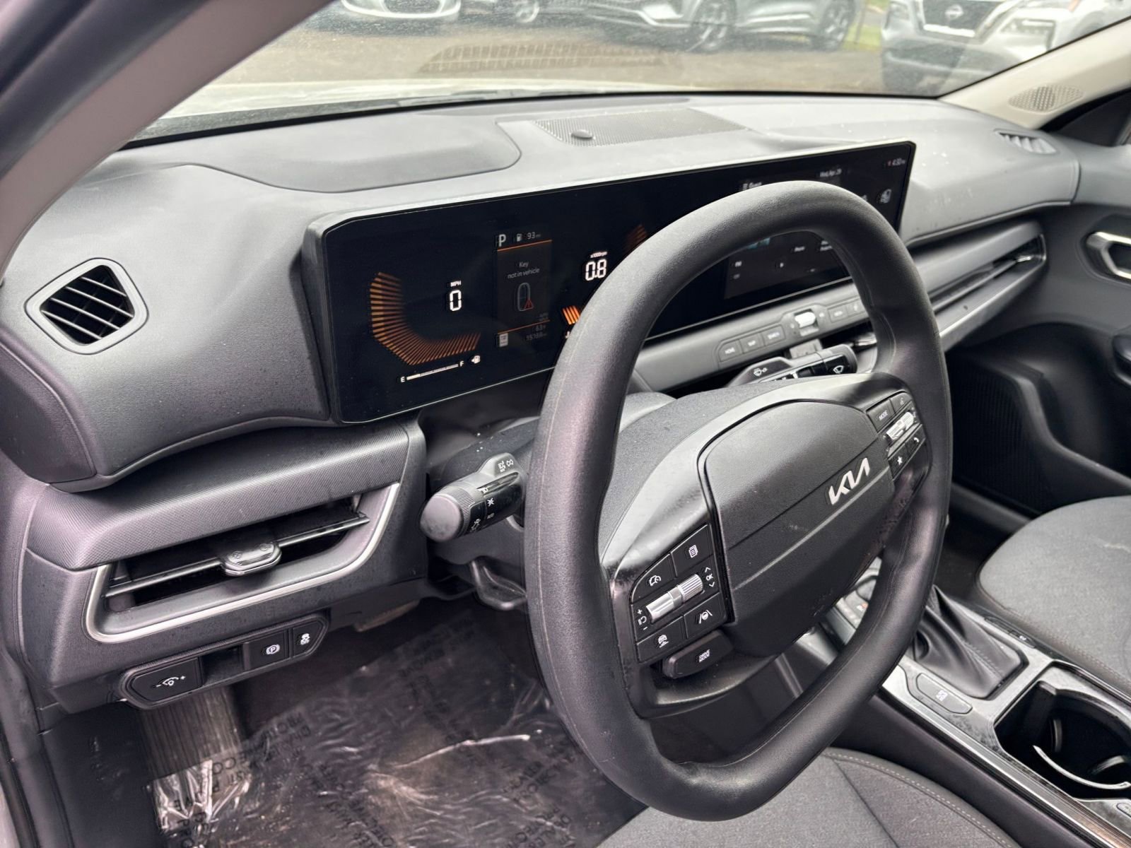 Used 2025 Kia K4 FWD image 29