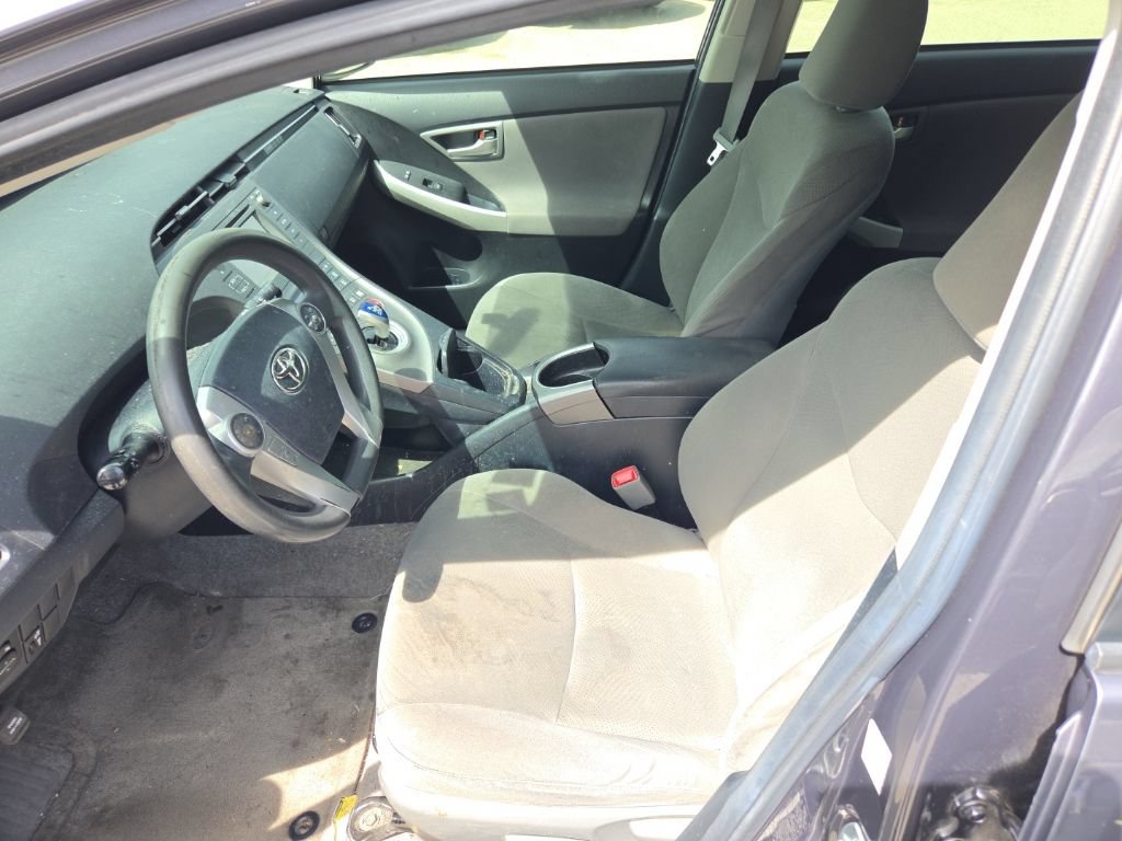 Used 2013 Toyota Prius Two FWD image 10