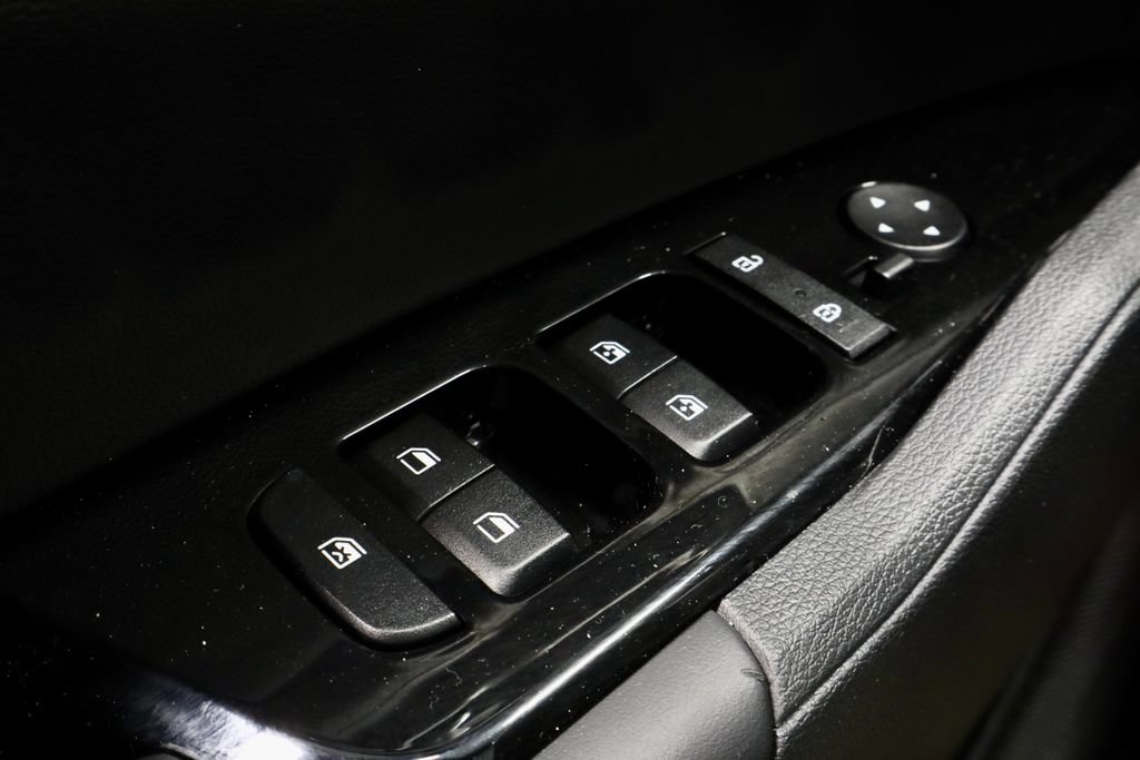 Used 2025 Kia Sportage X-Line w/ Premium Package AWD/4WD image 26
