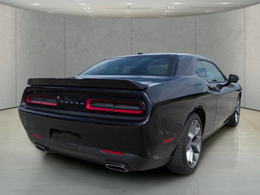 Certified 2022 Dodge Challenger GT RWD image 5
