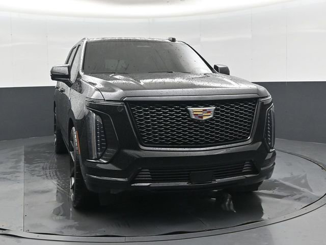 Used 2025 Cadillac Escalade Sport w/ Touring Package AWD/4WD image 10