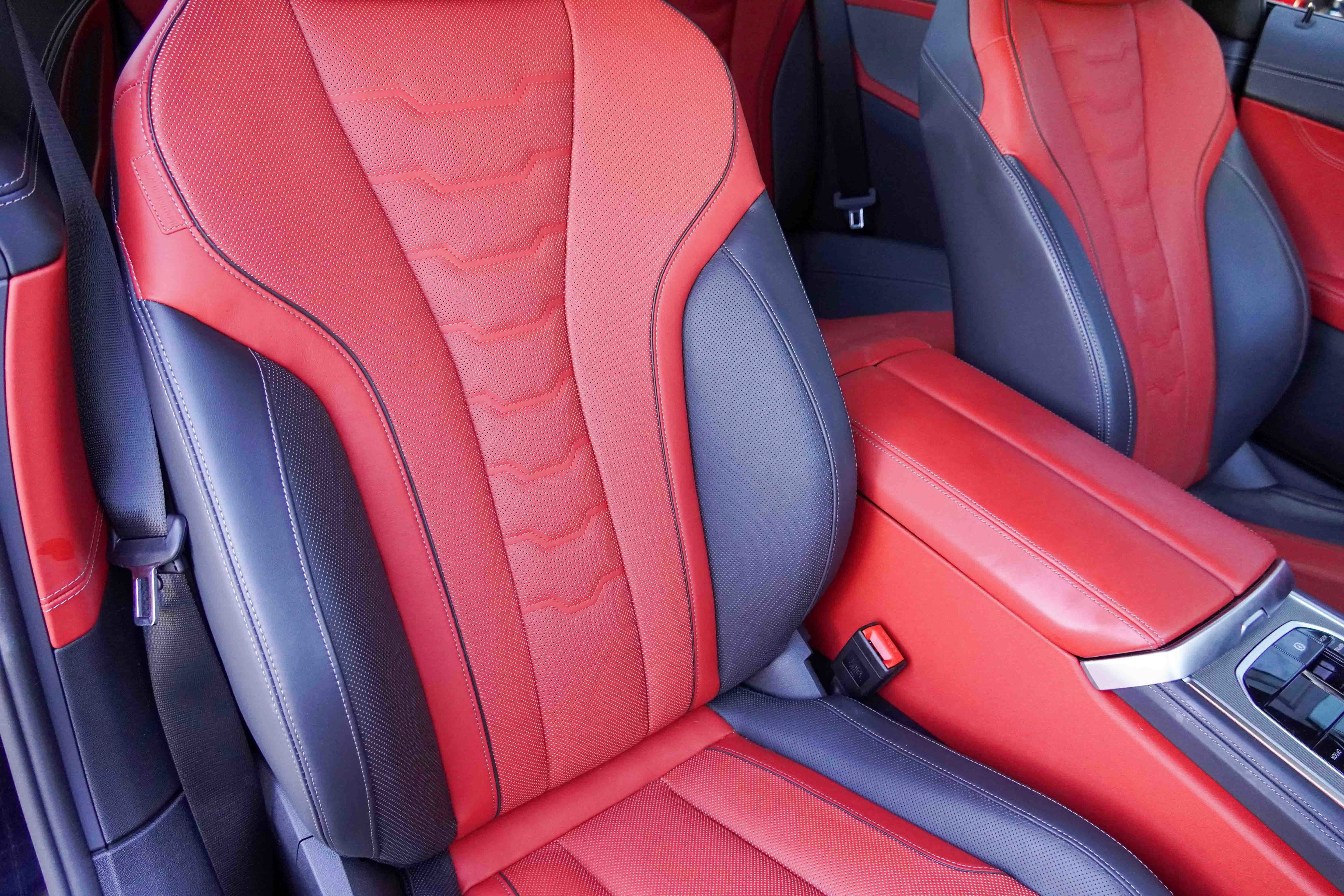 Certified 2025 BMW M850i xDrive Coupe image 13