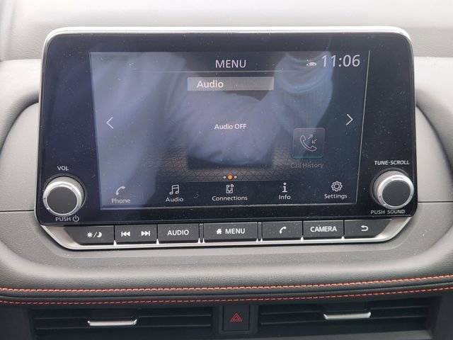 Used 2025 Nissan Rogue SV AWD/4WD image 13