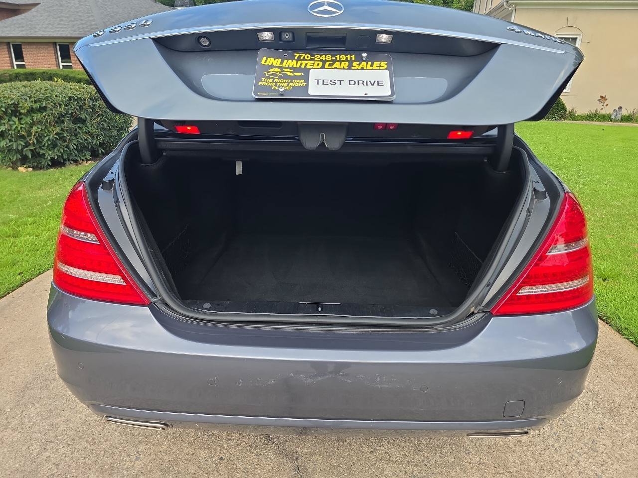 Used 2011 Mercedes-Benz S 550 4MATIC w/ Premium 2 Pkg image 18
