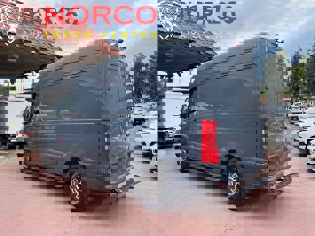 Used 2019 Mercedes-Benz Sprinter 144 image 6