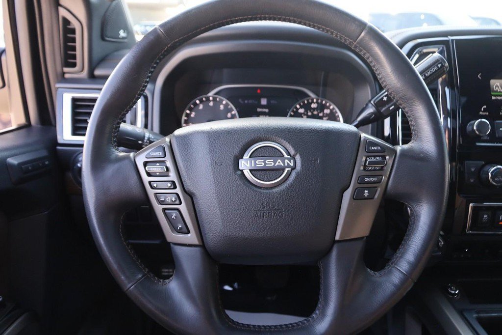 Used 2023 Nissan Titan Platinum Reserve w/ Moonroof Package AWD/4WD image 10