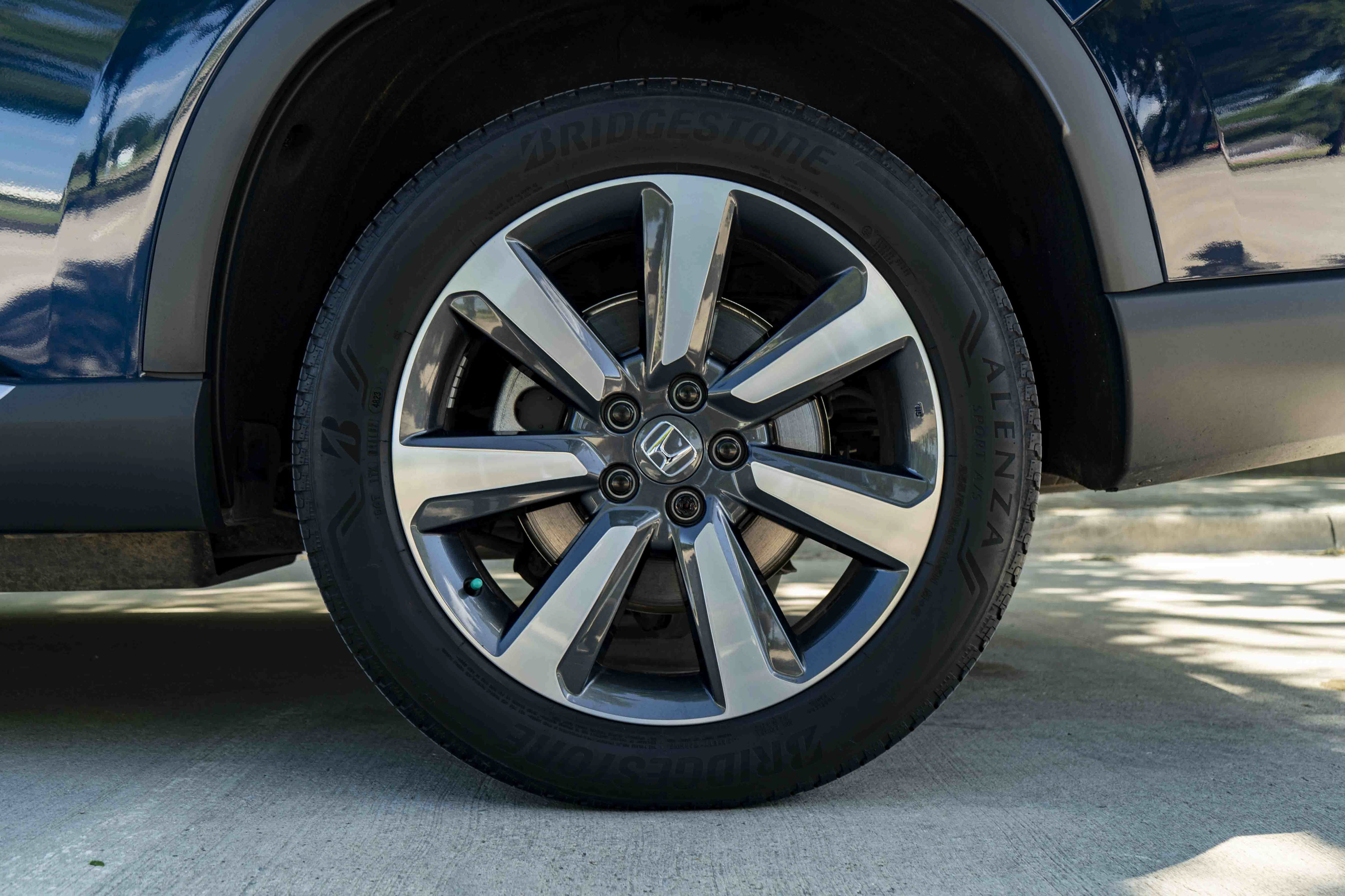 Certified 2024 Honda Pilot Touring image 15