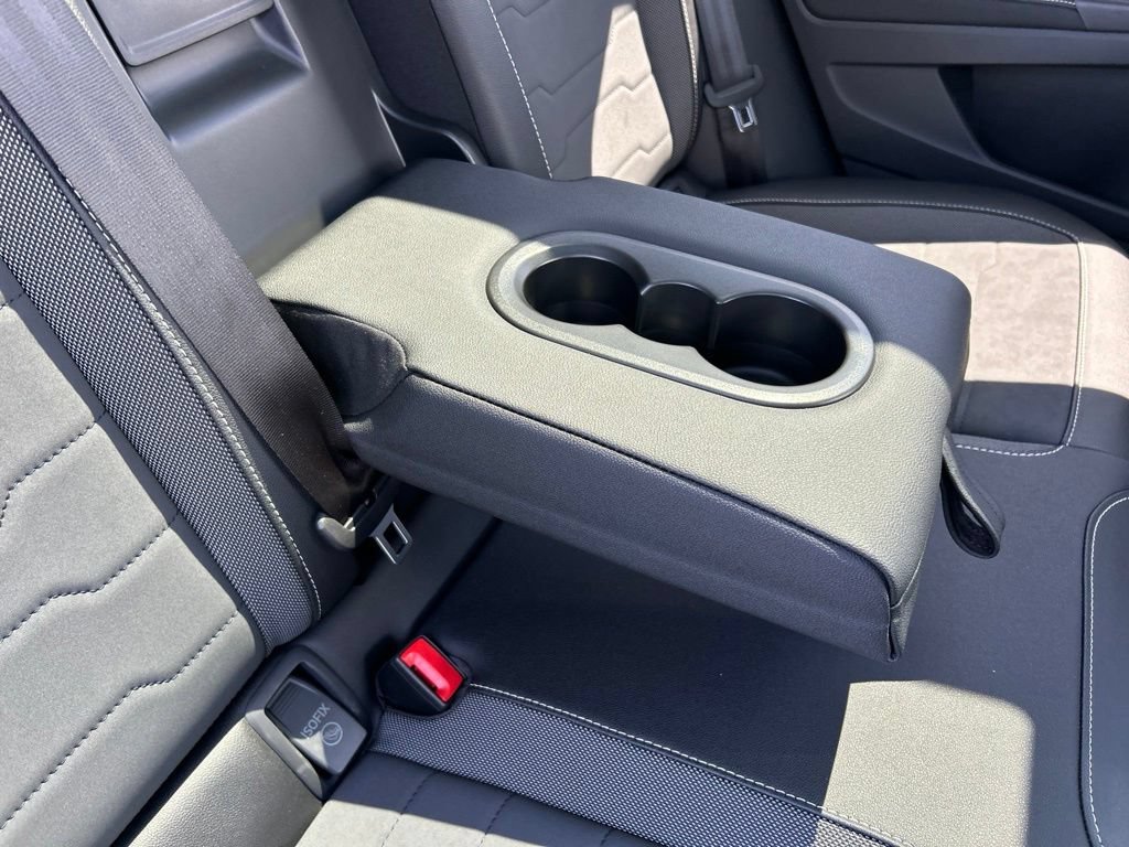 New 2026 Volkswagen Taos SE FWD image 50