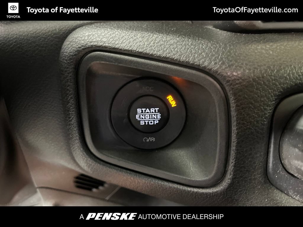 Used 2024 Jeep Wrangler Unlimited Sport AWD/4WD image 31