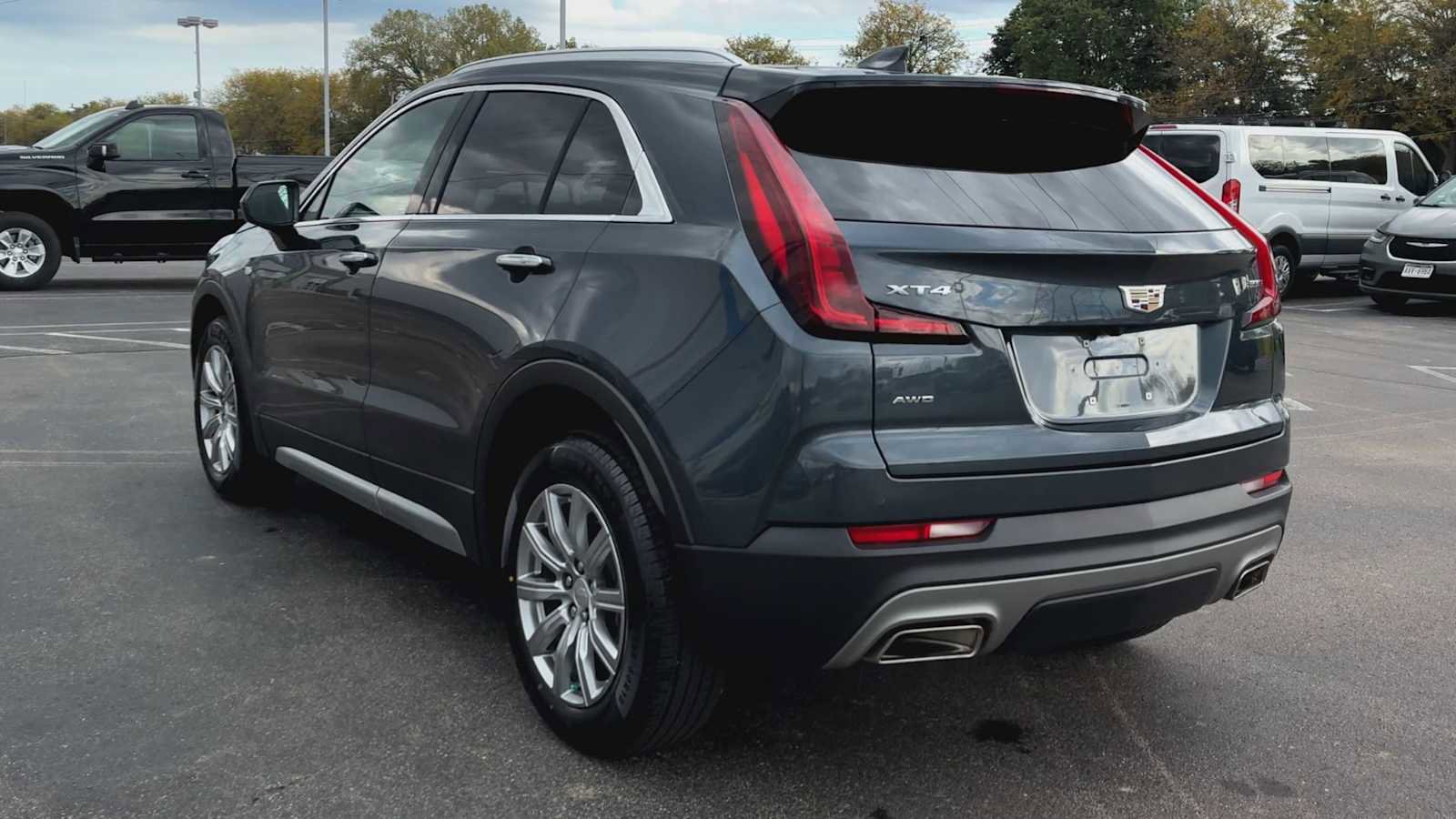 Certified 2020 Cadillac XT4 Premium Luxury image 4