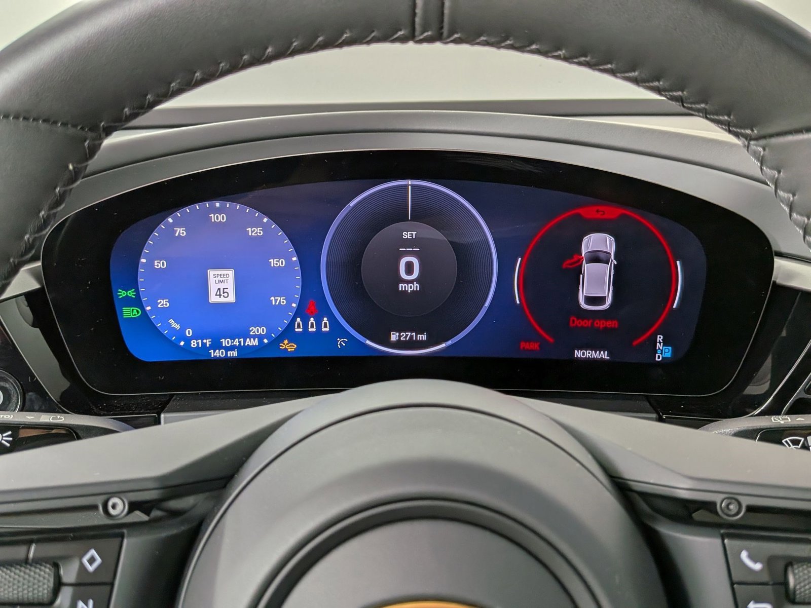 New 2024 Porsche Macan 4 Electric AWD/4WD image 16