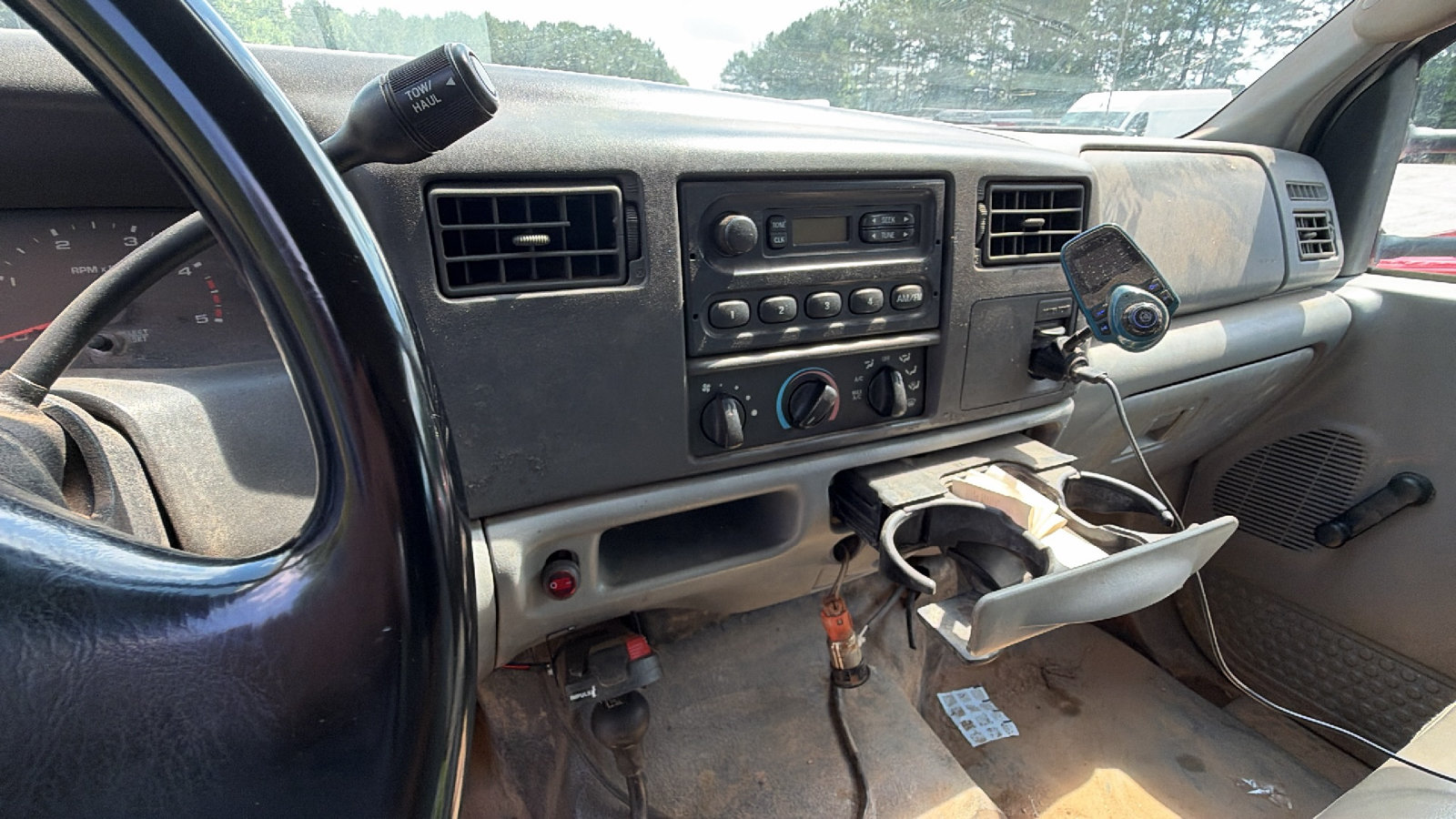 Used 2004 Ford F350 4x4 Crew Cab DRW Super Duty image 16