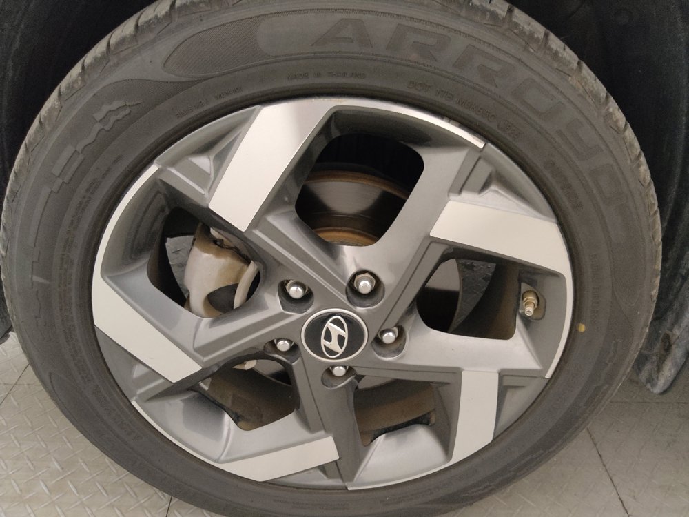 Used 2021 Hyundai Venue SEL w/ Premium Package FWD image 31