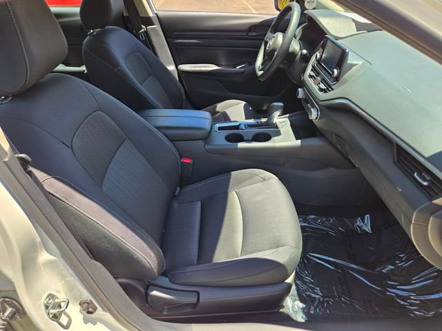 Used 2024 Nissan Altima 2.5 S FWD image 20