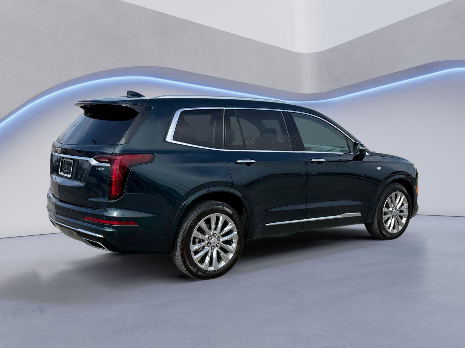 Certified 2024 Cadillac XT6 Premium Luxury w/ Technology Package image 4