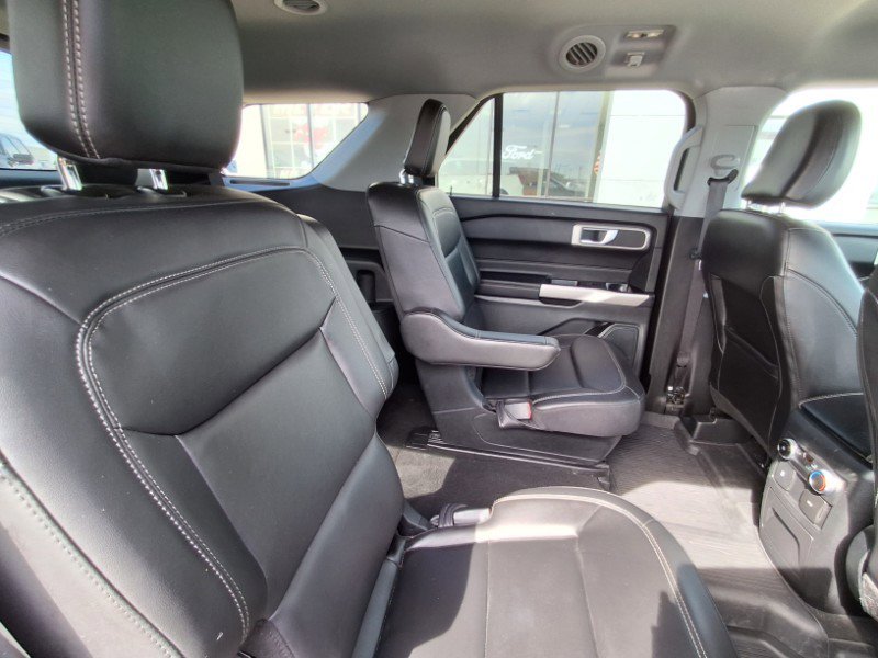 Used 2023 Ford Explorer XLT w/ Equipment Group 202A image 20