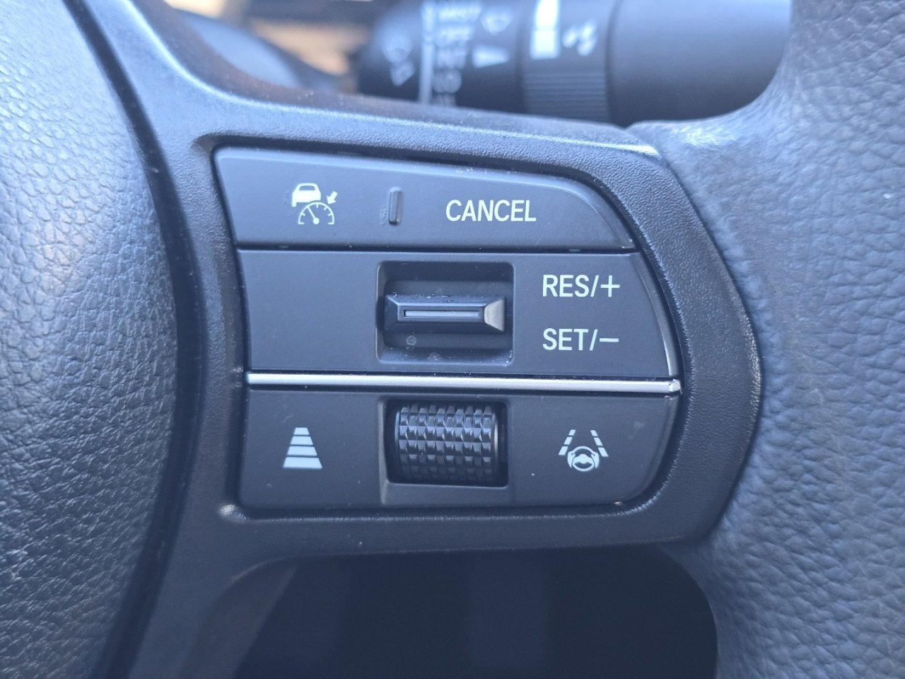 Certified 2023 Honda Accord EX image 32