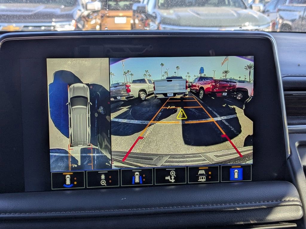 Used 2024 Chevrolet Suburban High Country w/ Max Trailering Package image 25