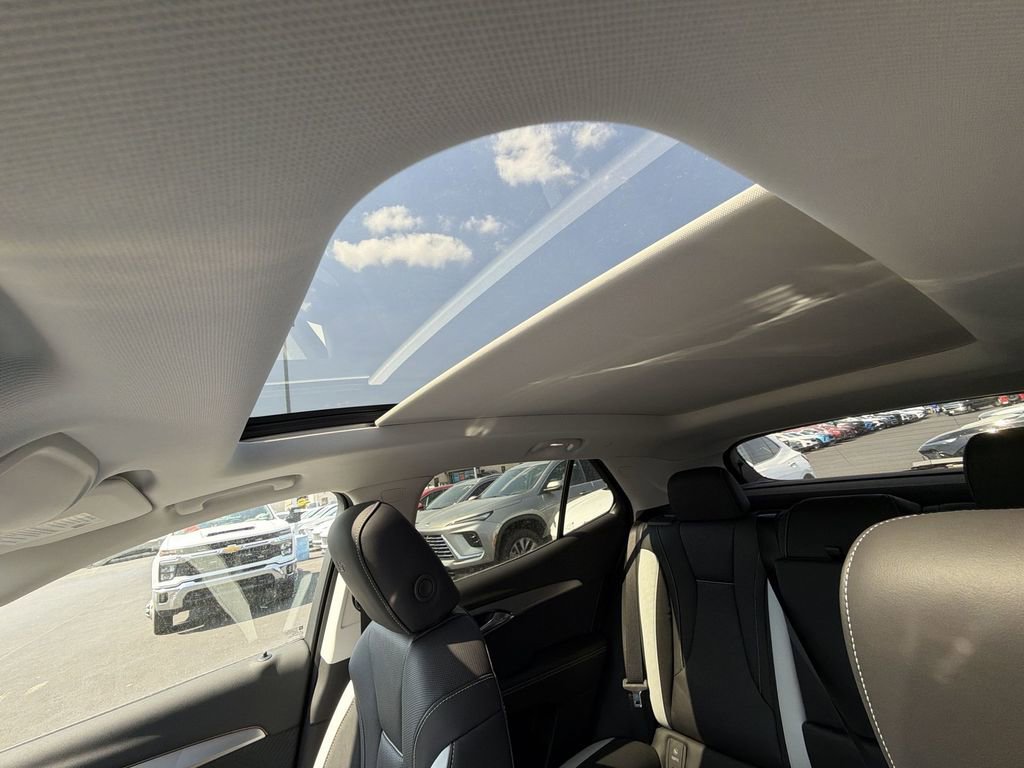 New 2026 Buick Envision Sport Touring image 27