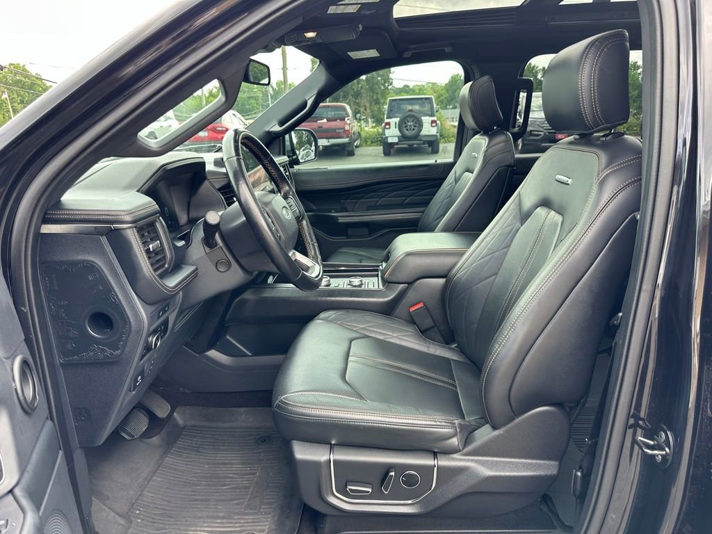 Used 2023 Ford Expedition Max Platinum AWD/4WD image 14
