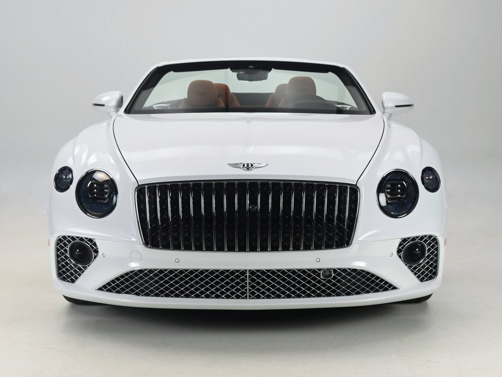 Used 2024 Bentley Continental GT V8 AWD/4WD image 2