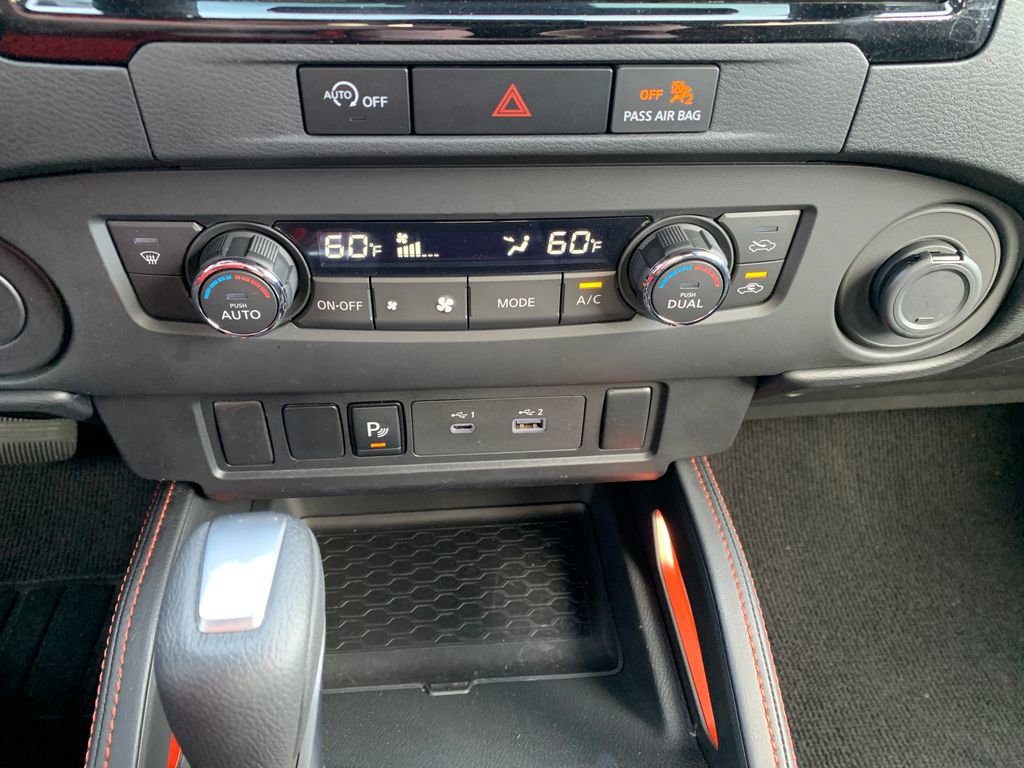 Used 2024 Nissan Frontier Pro-X w/ Technology Package image 18