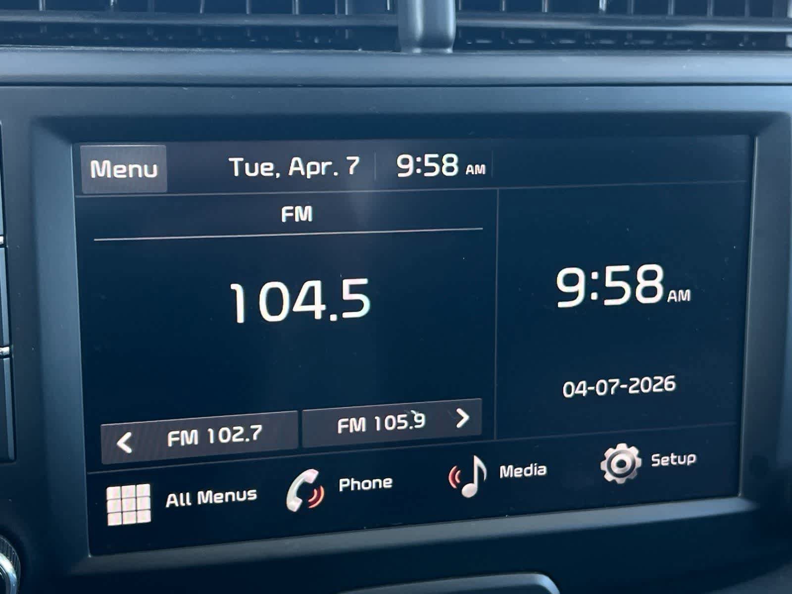 Used 2025 Kia Soul LX w/ LX Technology Package FWD image 19
