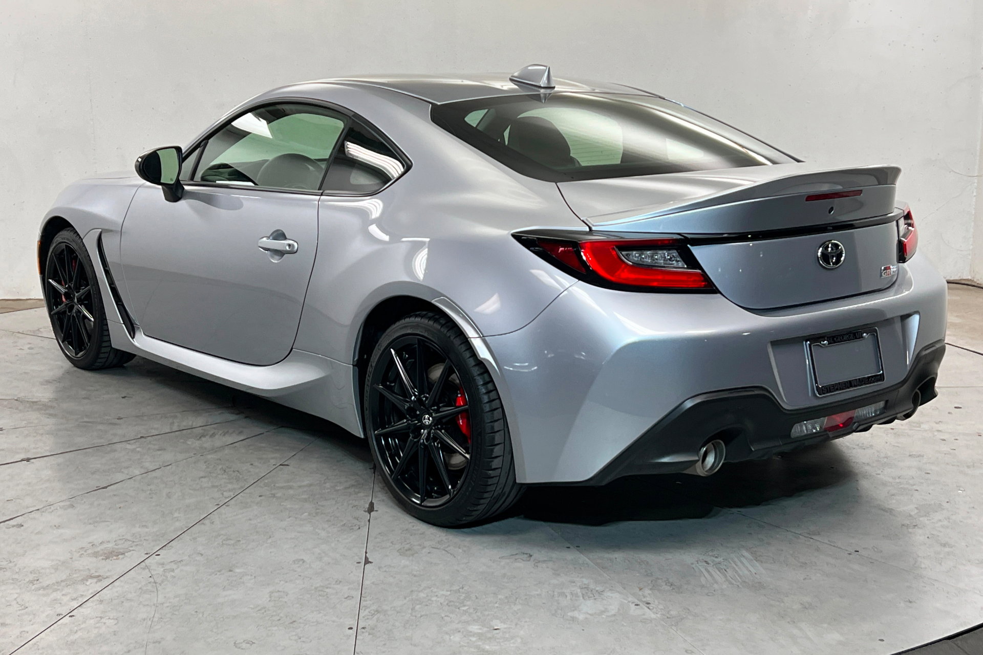 Certified 2025 Toyota GR86 Premium w/ Performance Package image 3