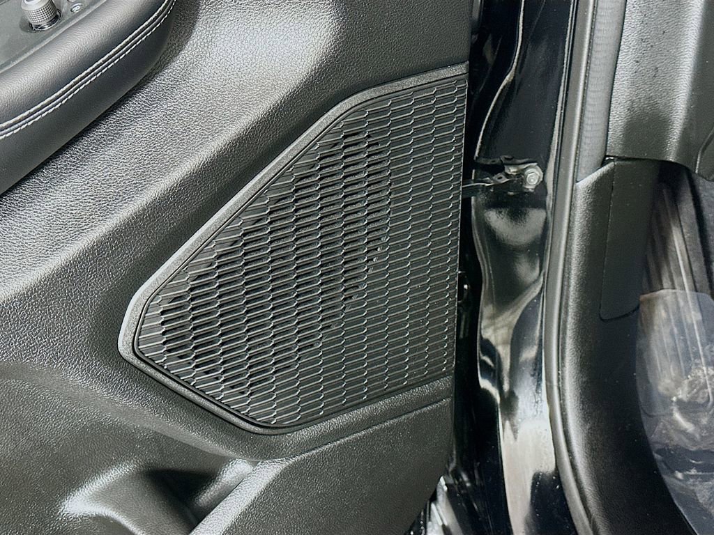 Certified 2024 Jeep Grand Cherokee Laredo w/ Luxury Tech Group I image 29