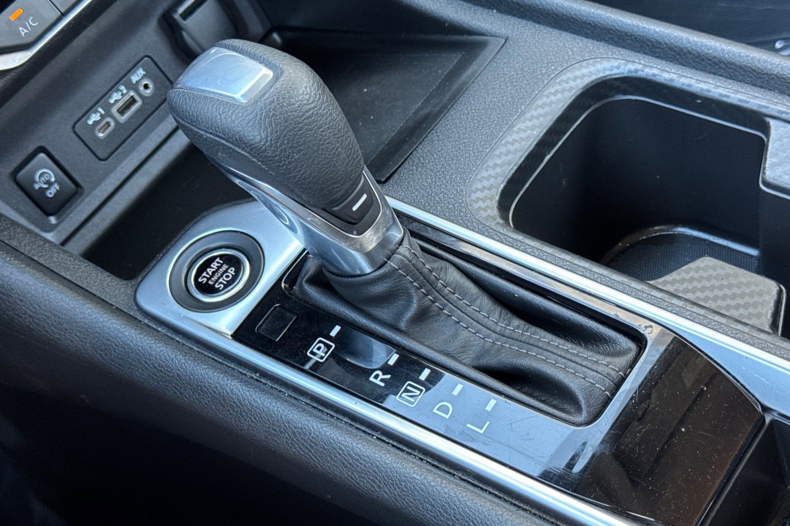 Used 2024 Nissan Sentra SV image 17