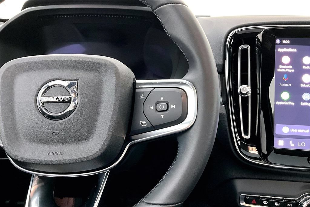 Certified 2023 Volvo XC40 Recharge Plus AWD/4WD image 27