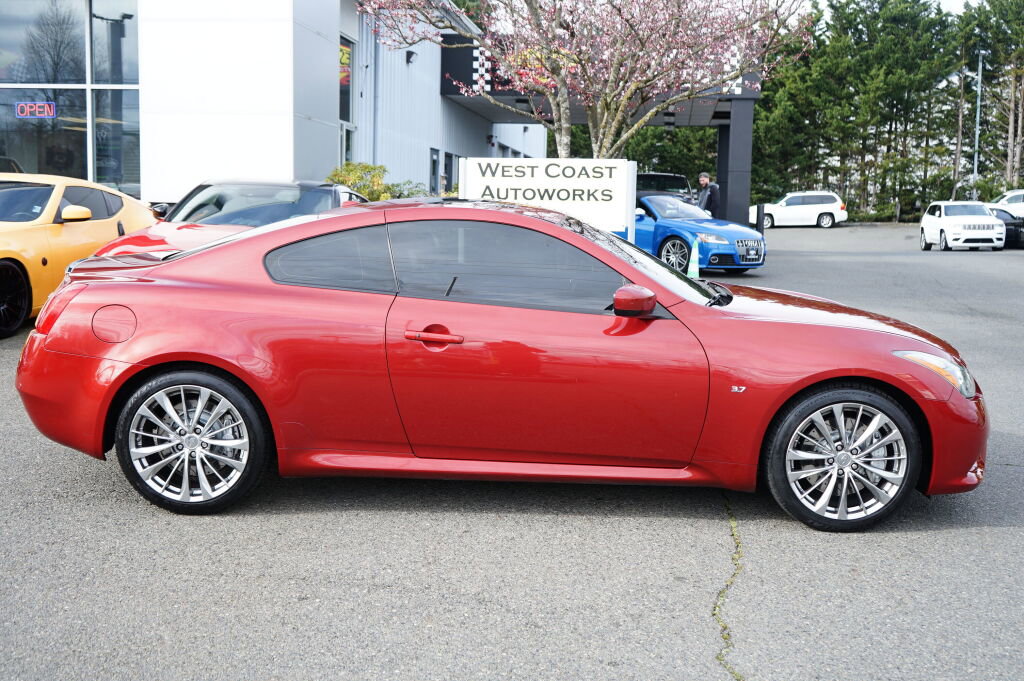 Used 2014 INFINITI Q60 Sport image 6