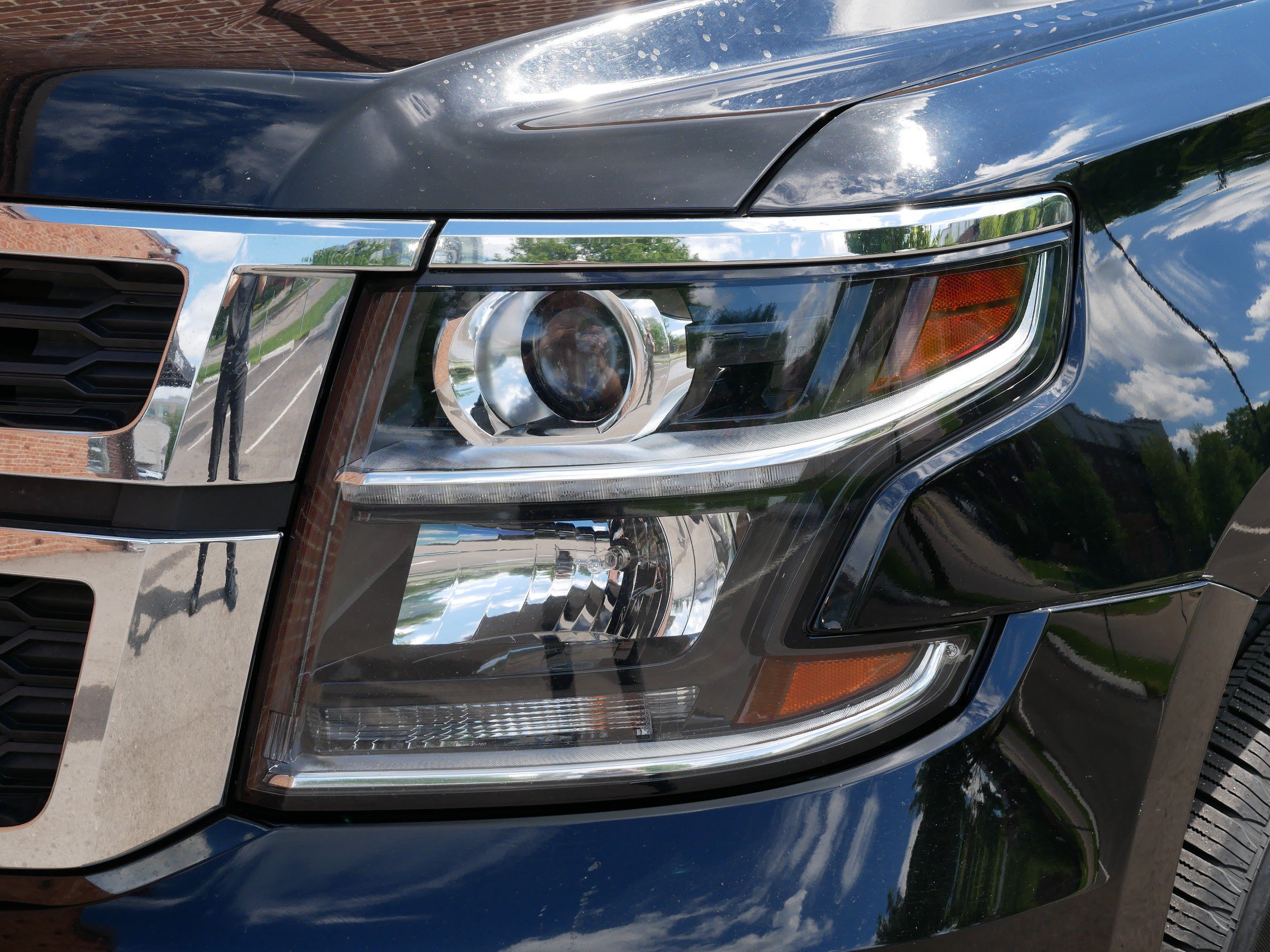 Used 2019 Chevrolet Tahoe LT AWD/4WD image 5