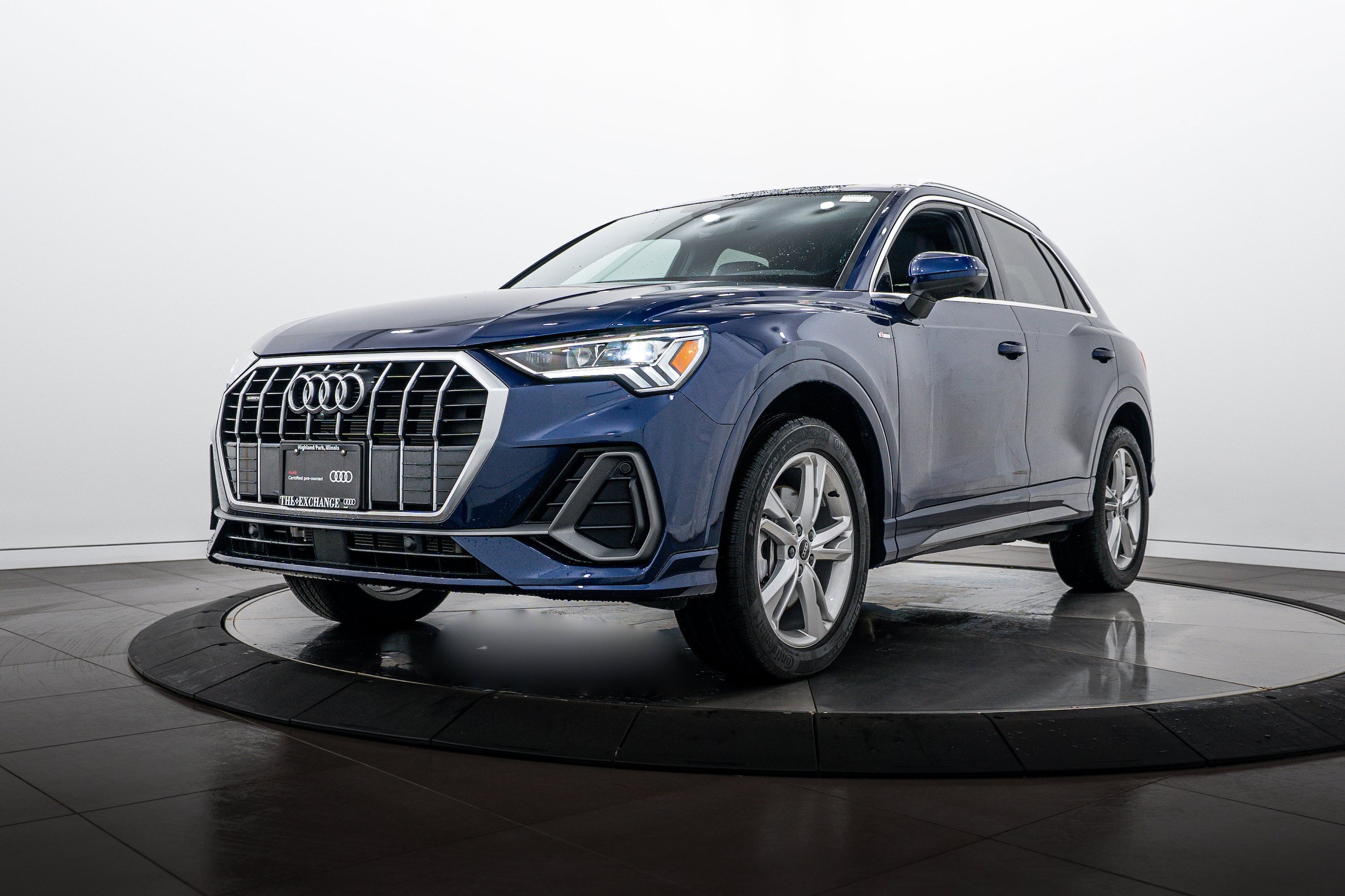Certified 2023 Audi Q3 2.0T Premium Plus w/ Premium Plus Package AWD/4WD image 6