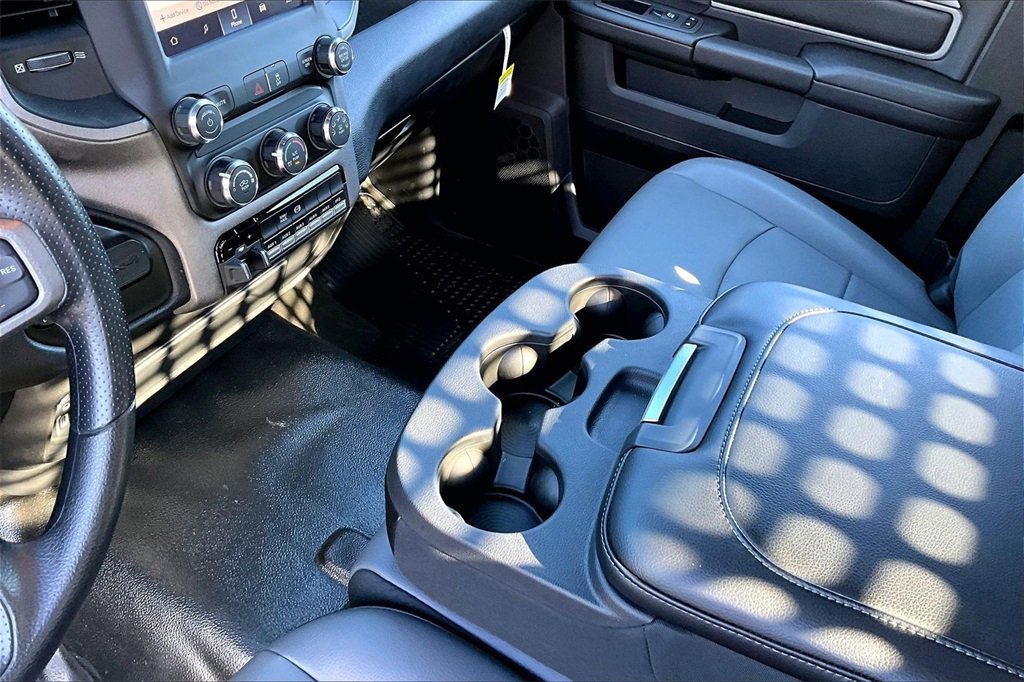 Used 2024 RAM 5500 Tradesman image 15